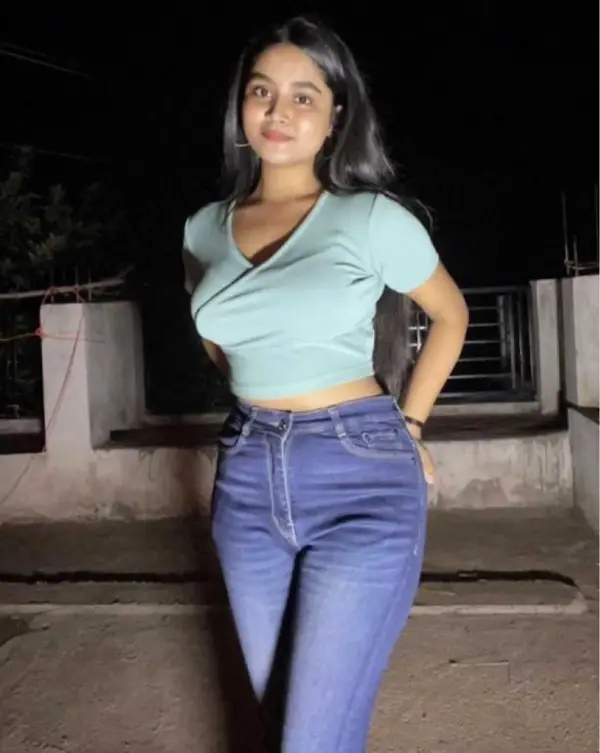 Sexy Palasia call girls, Surat